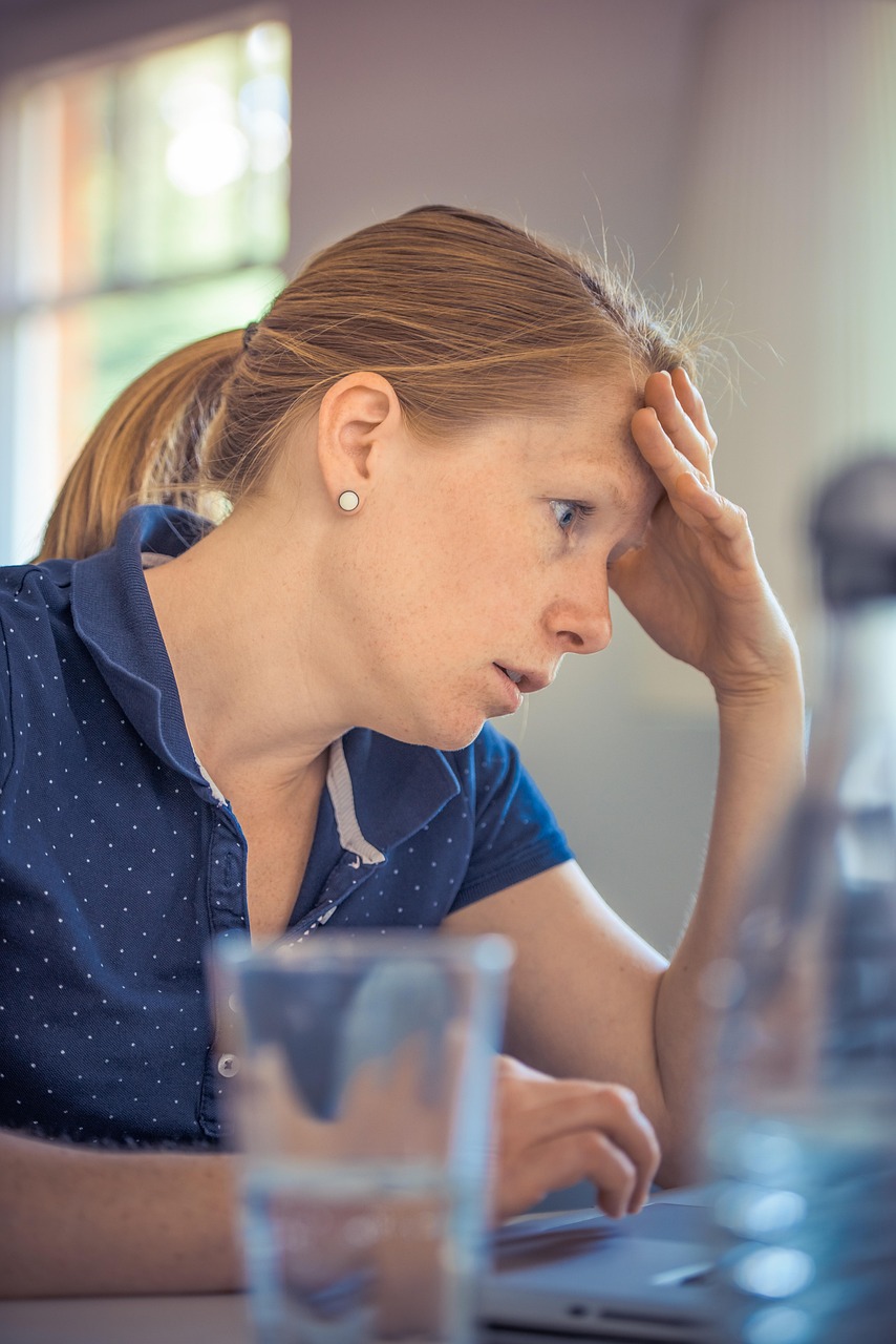 Maux de tête de tension : quand penser à la chiropratique ?